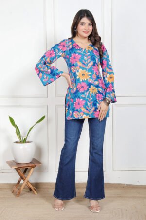 Azeeya Noor Bell Sleeves Kurti by Velmirastyles