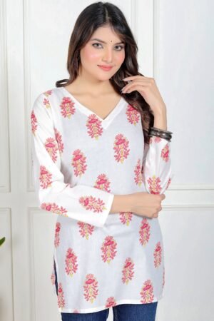 Aaliya Straight Sleeves Kurti by Velmirastyles