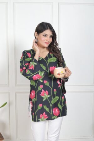 Mehak Bell Sleeves Kurti by Velmirastyles